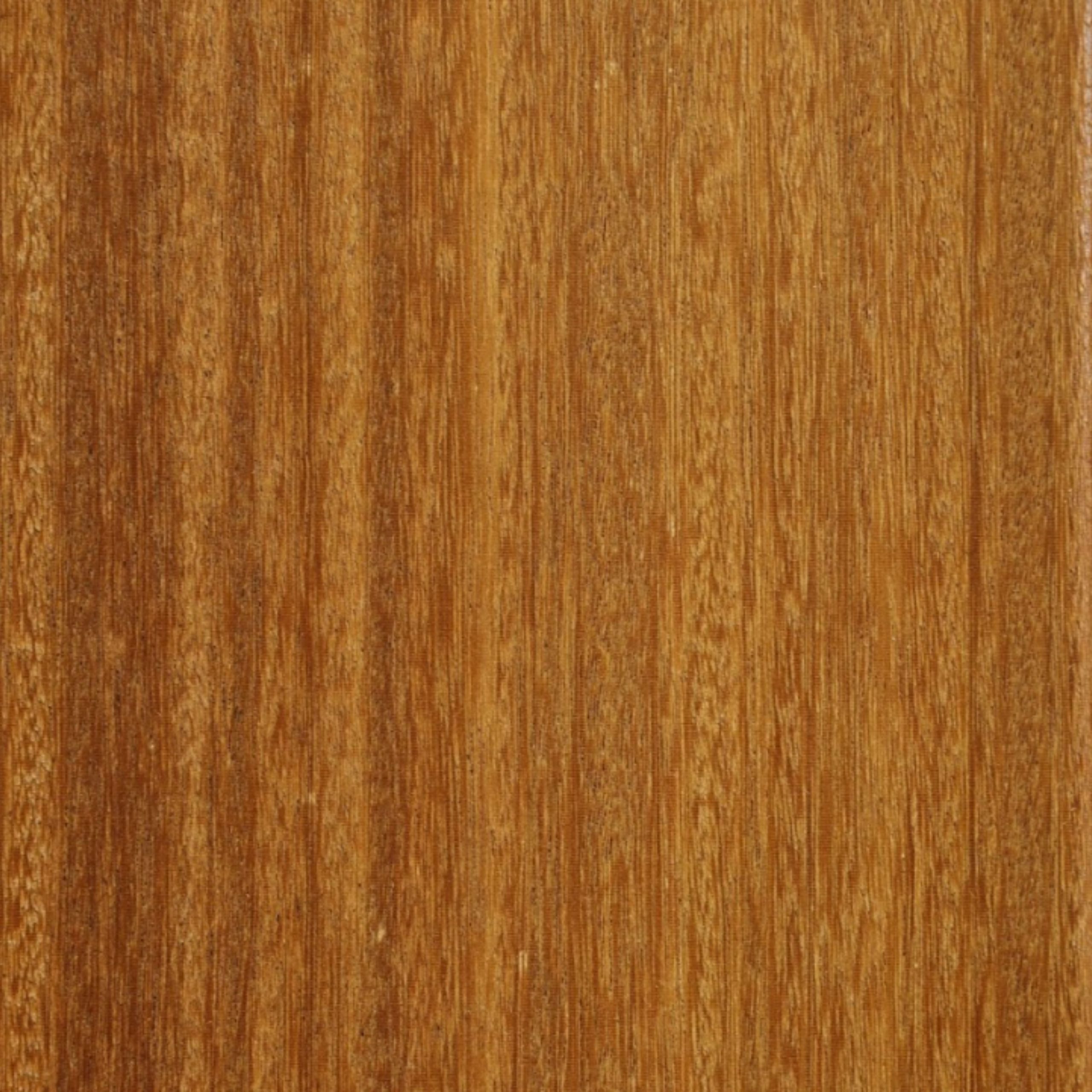 Garapa Wood Close-Up